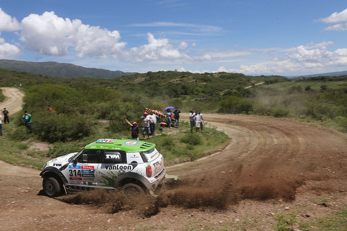 Toyota | Découvrez Toyota au Rallye Dakar
